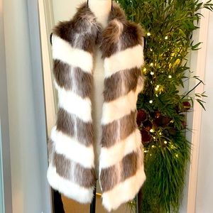 WHBM FUR VEST NWOT